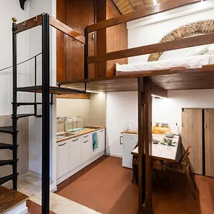 fcr-apartments-piazza-navona-teatro-pace.it-romehotels.com/