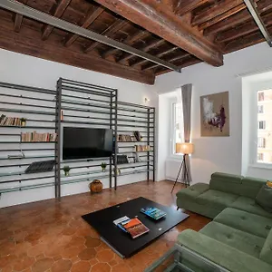 Campo De Fiori Apartment Rome